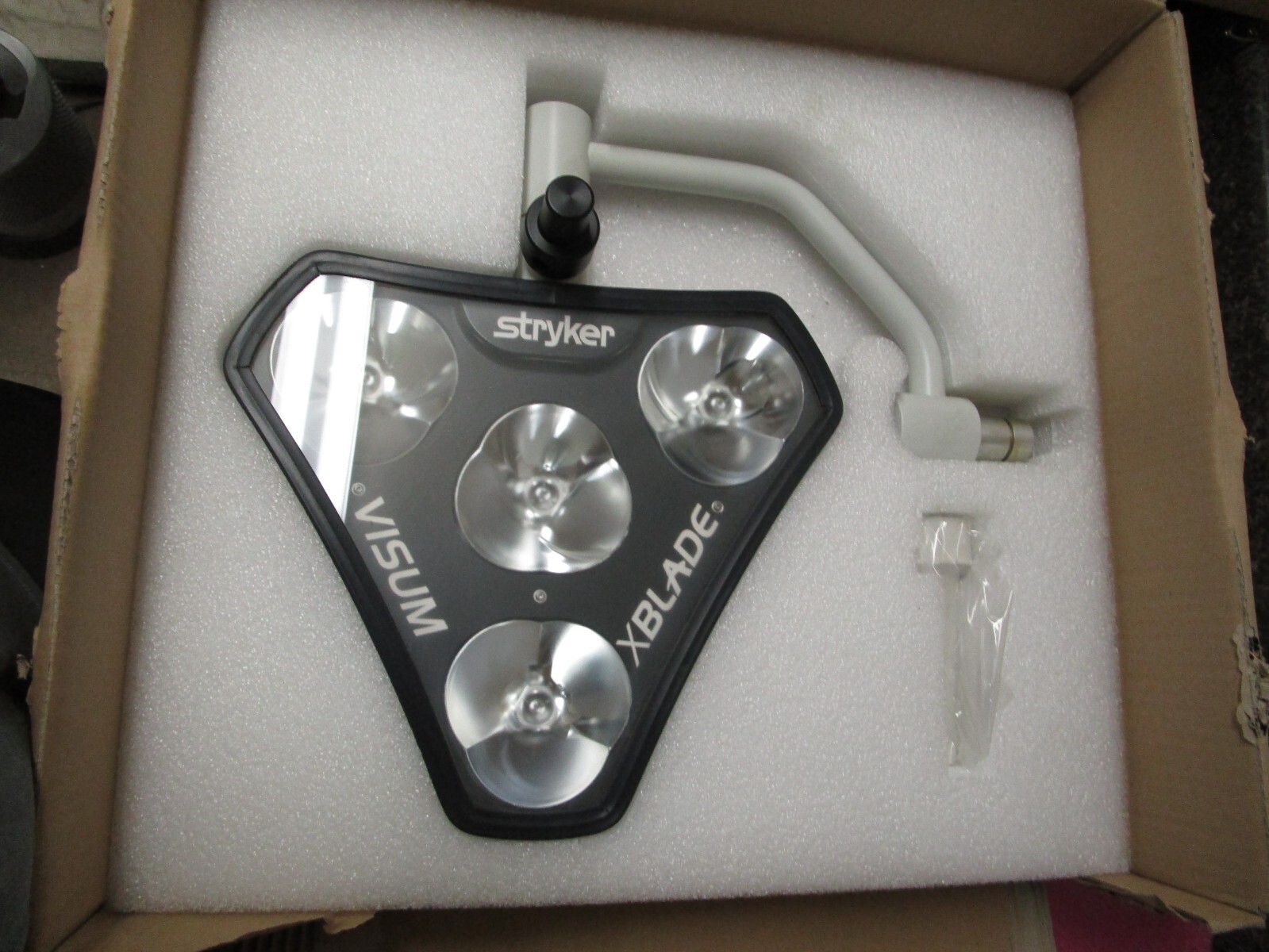 Stryker Visum XBlade LED Exam Light Head Assembly - REF 0682400405