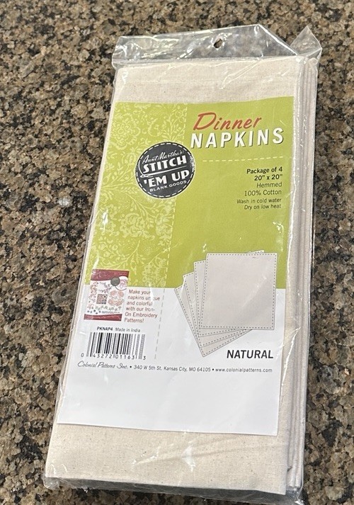 Aunt Martha's 4 Ct Stitch 'Em Up Blank Goods Embroidery 20" x 20" Dinner Napkins