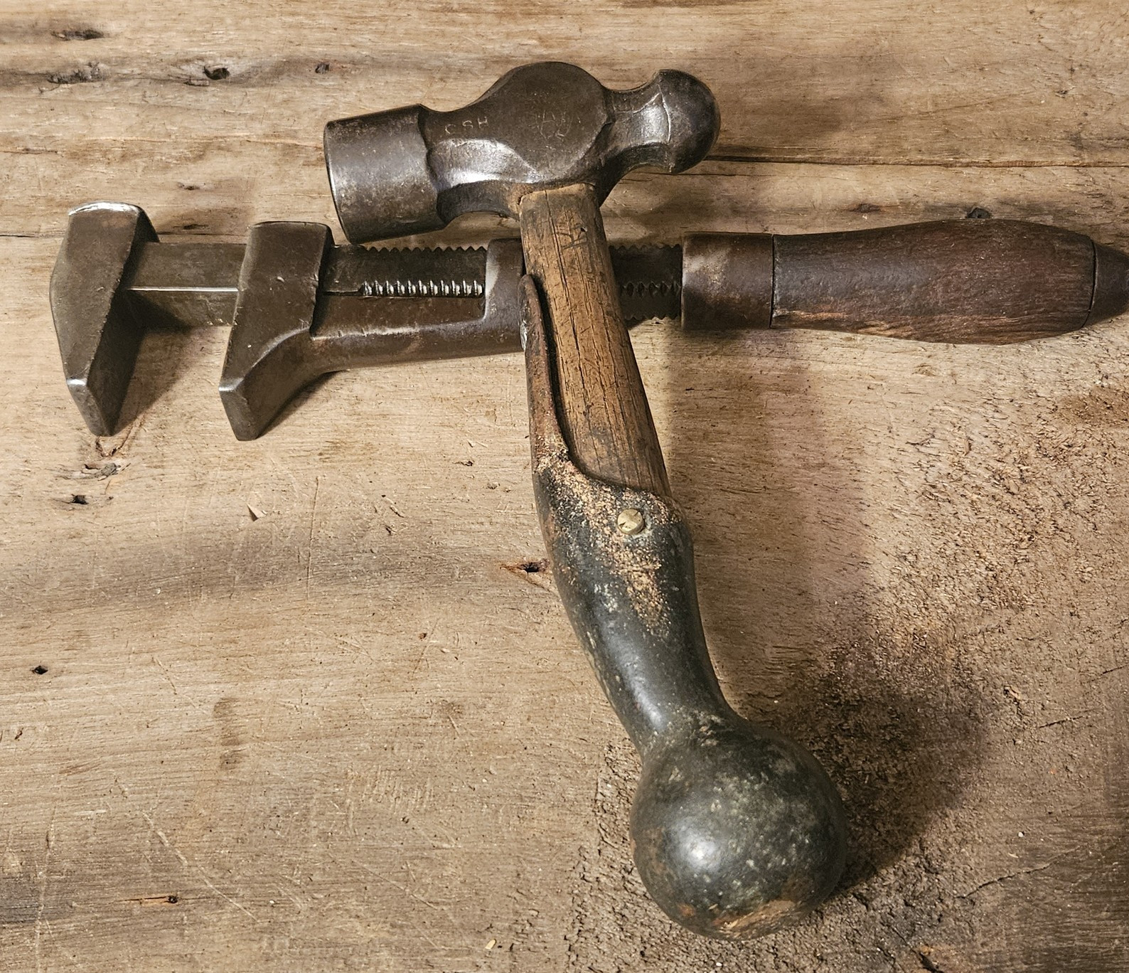 VINTAGE BLACKSMITH HAMMER & ADJUSTABLE MONKEY WRENCH TOOL LOT - UNUSUAL TOOLS -