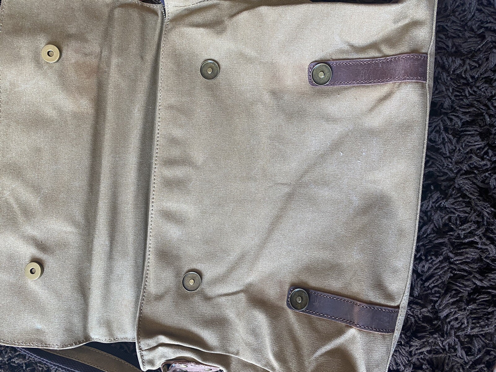 NWT..GOOTIUM…Canvas Leather Messenger Laptop Bag