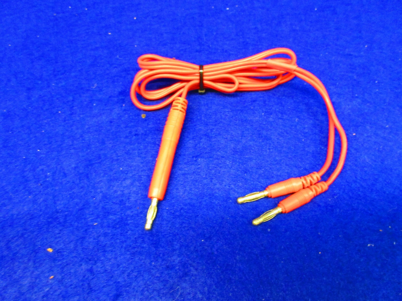 Lot of 3 Banana to Banana, Y adapter Male: electrophoresis multimeter cables