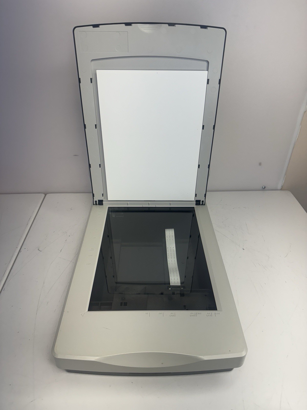 Fujitsu fi-6240Z Flatbed High Speed Document Scanner