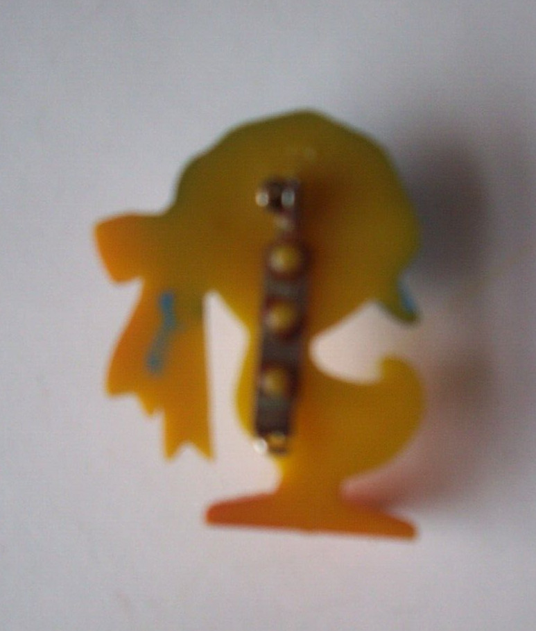Easter chick in bonnet Hallmark Easter pin