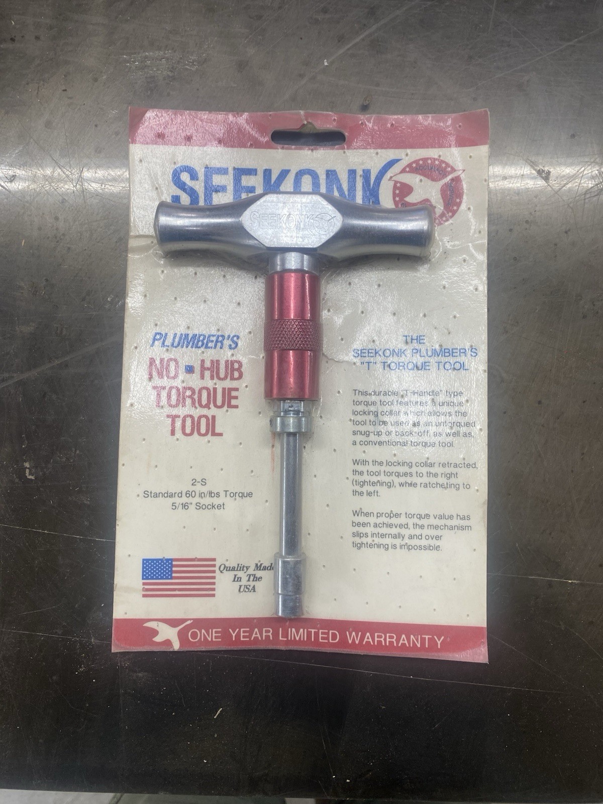 Seekonk 2S Torque Wrench 5/16in 60 in-lb T-Handle Red Sleeve