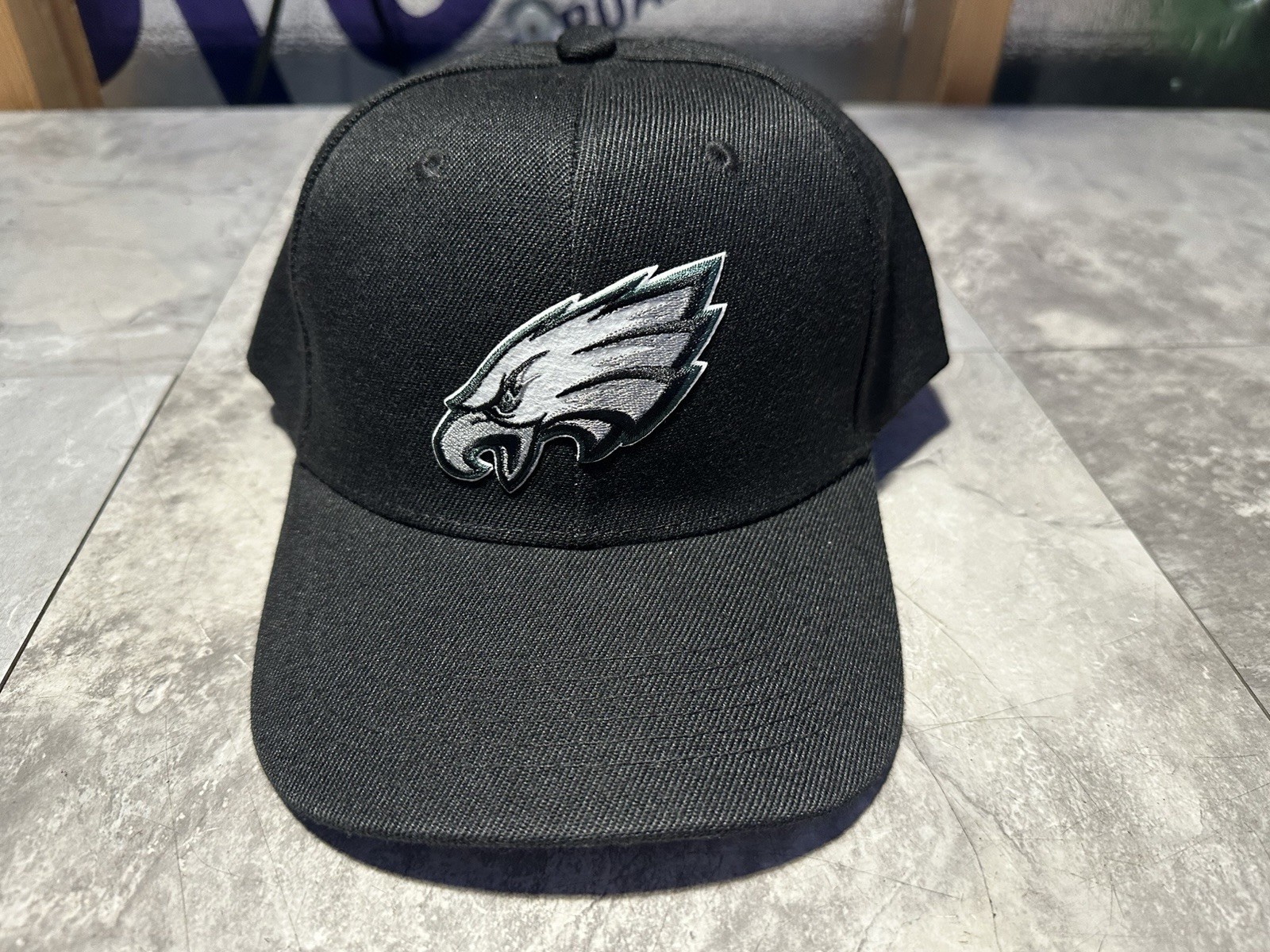 NWOT Philadelphia Eagles Black Adjustable Hat Cap, Lid Curved Brim.