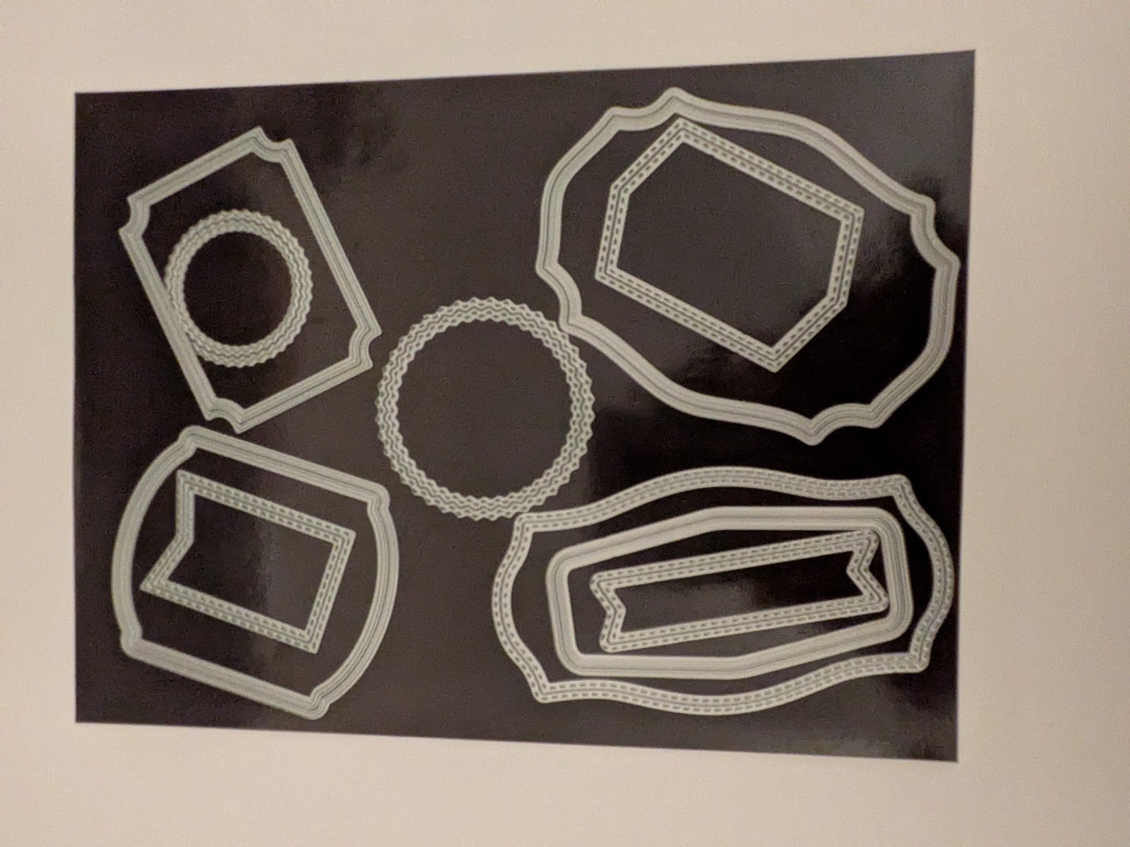 Die cutting sets