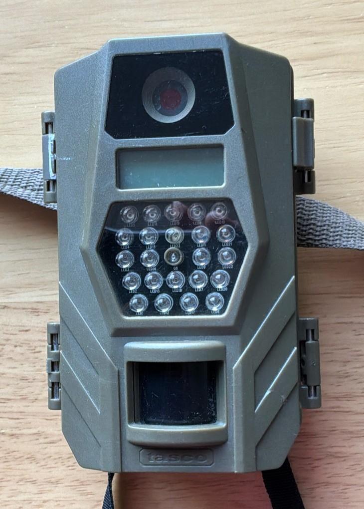 Tasco 119272CW 10MP Trail Camera with Strap~Green