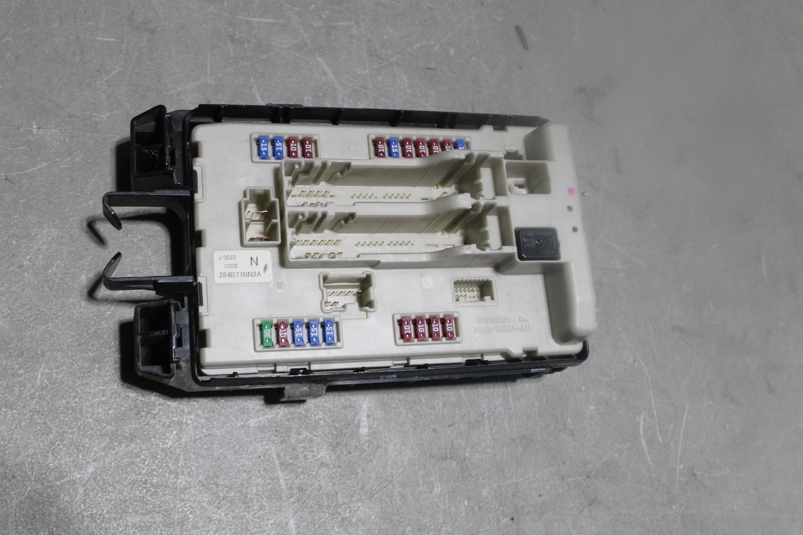 Infiniti G37 IPDM Engine Fuse Box 284B71BN2A Plug & Play Lifetime Warranty