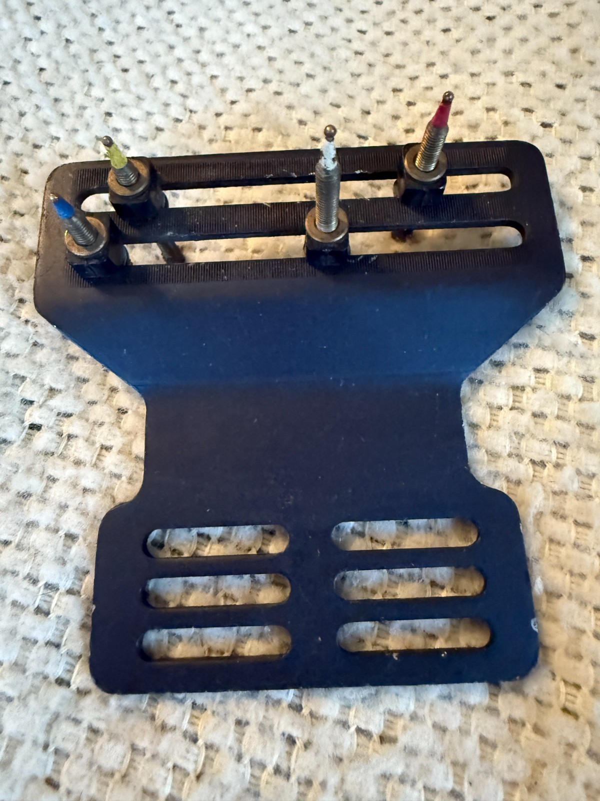 Dual Slot Archery Rest with 4 Pins