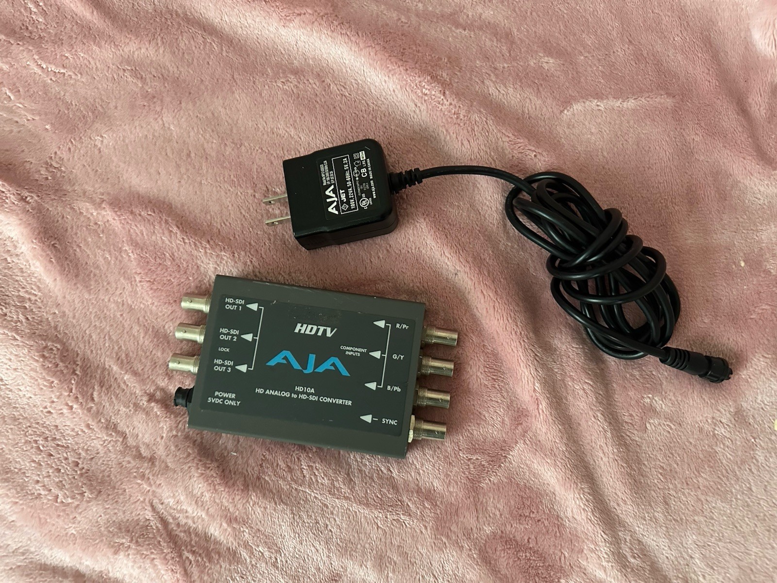 AJA HDTV  HD10A HD Analog to HD-SDI ANALOG TO DIGITAL HD CONVERTER w/power
