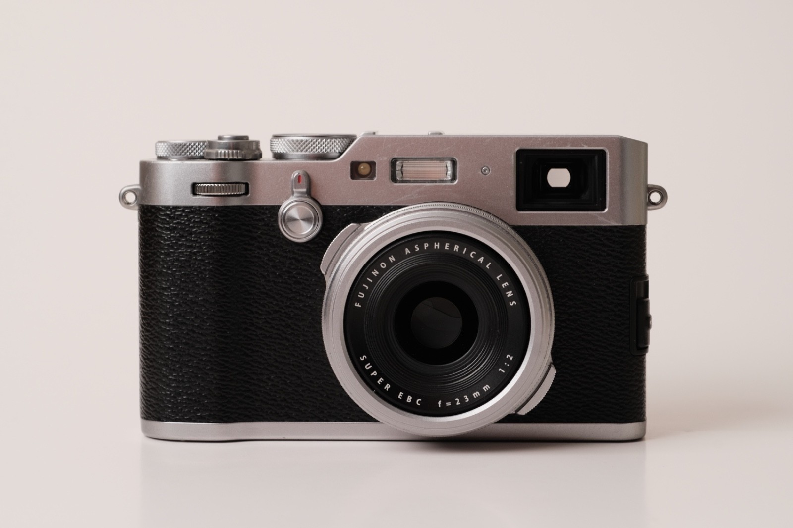 [Excellent] Fujifilm X100F 24.3MP Mirrorless Compact Digital Camera - Silver