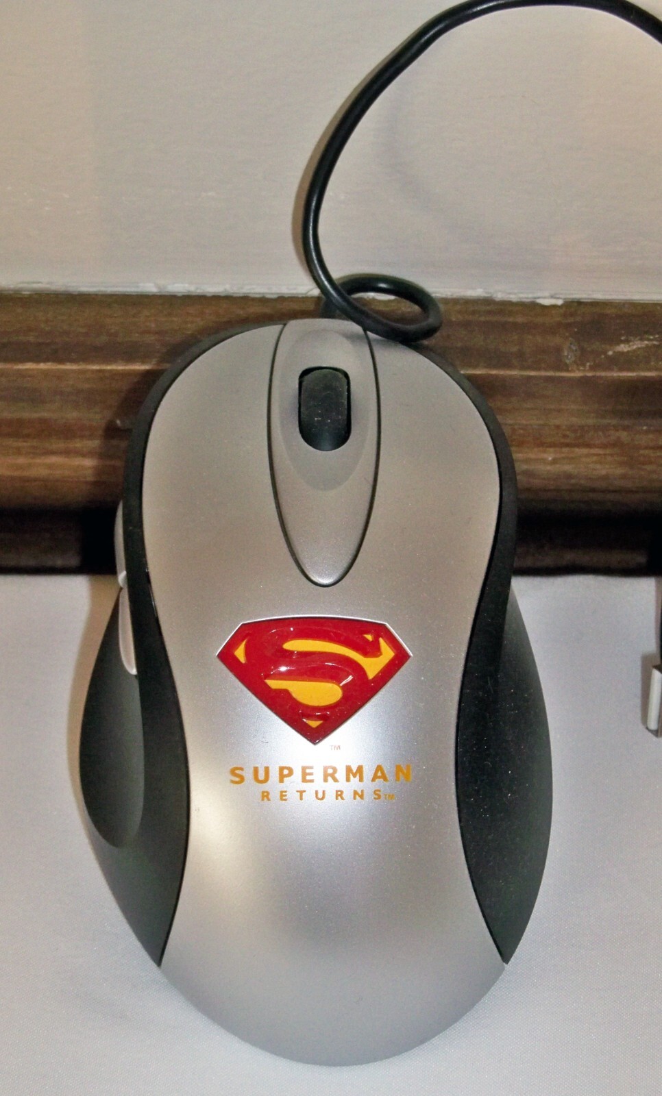 NAKIWORLD SP-7000 SUPERMAN RETURNS OPTICAL WIRED MOUSE * DC COMICS BRANDON ROUTH