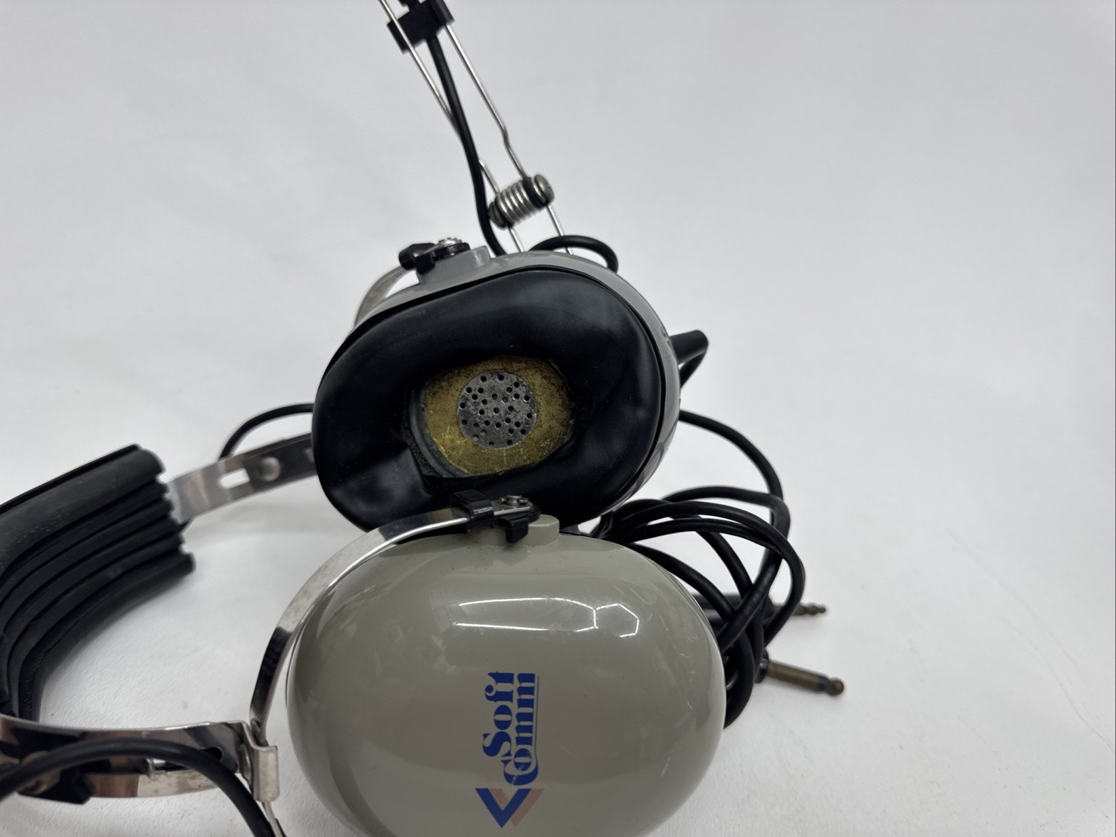 Soft Comm Concept Industries Pilot Headphones Stereo Headset Model C-40