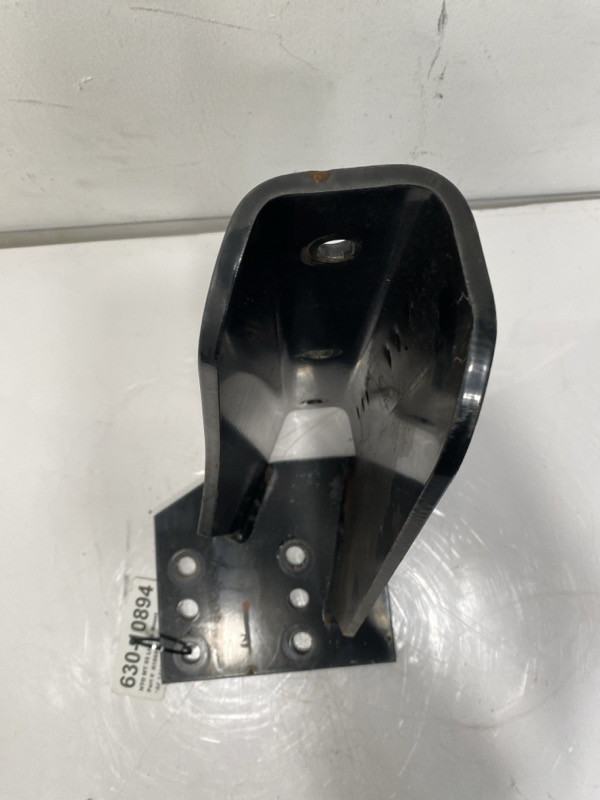Cab Mount A1865189002 for Freightliner MT55 (630-10894)