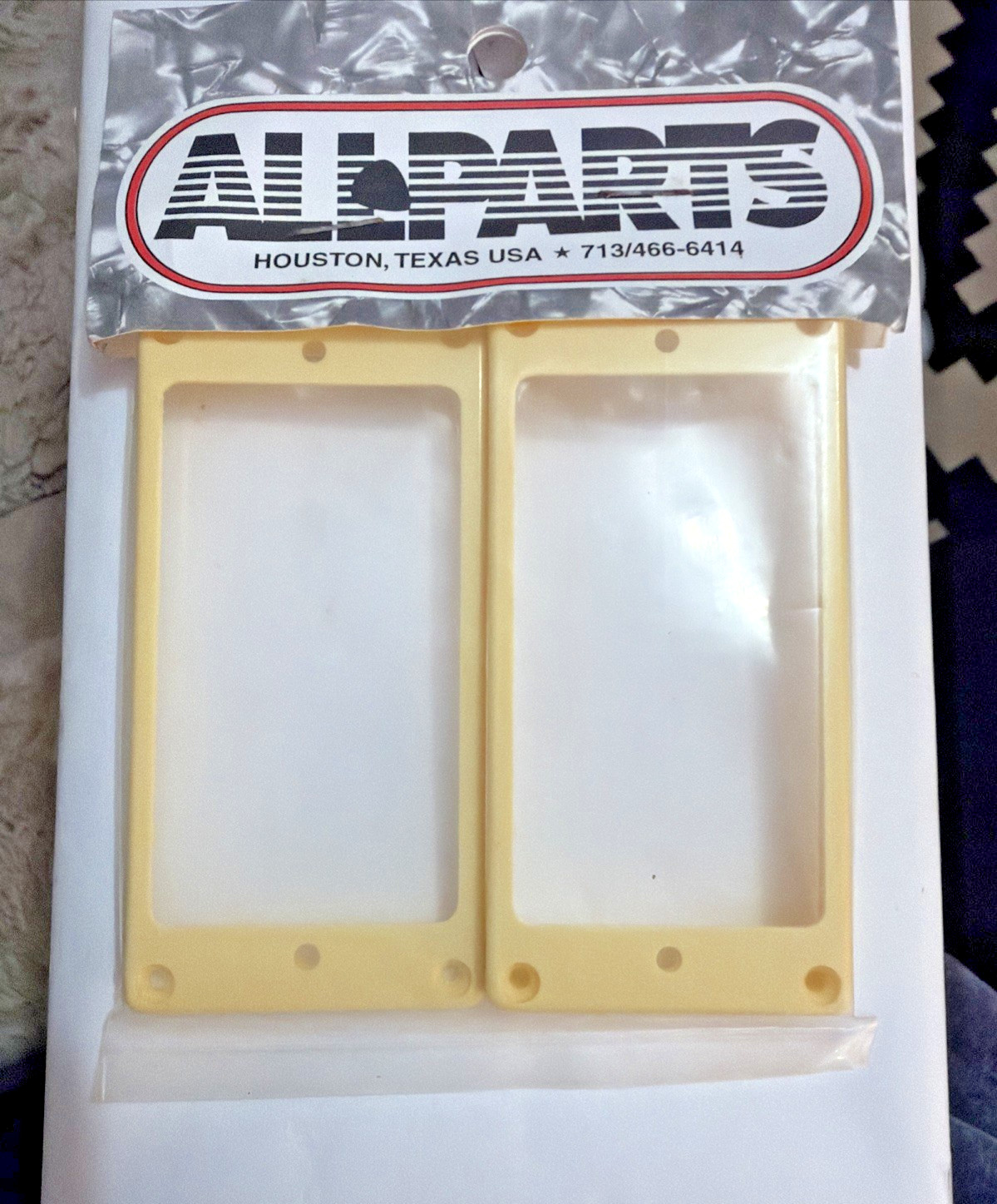 Epiphone Les Paul Humbucker Pickup Ring Set Neck & Bridge Curved.Allparts PC6733