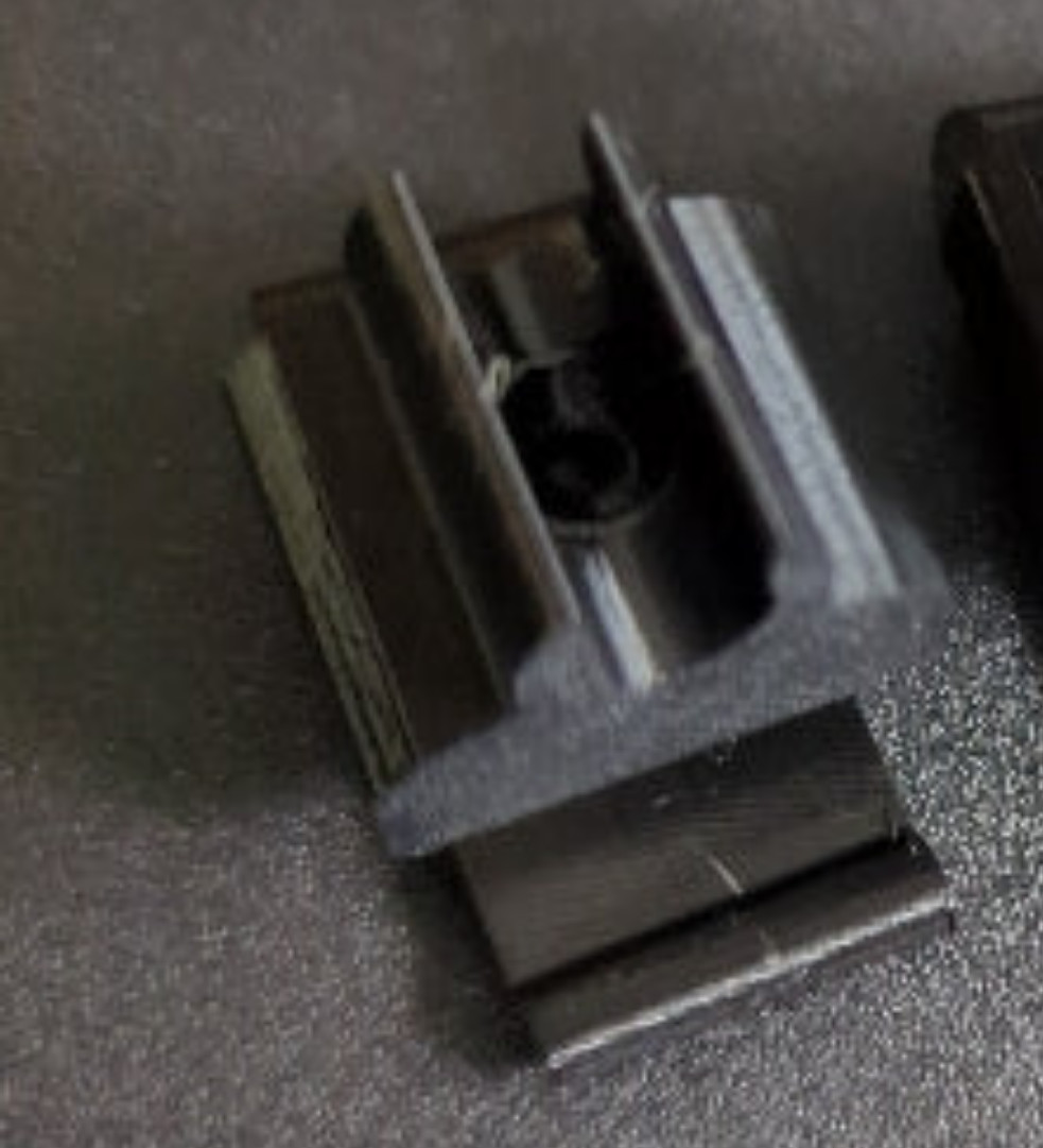Clip-on Quiver Hanger