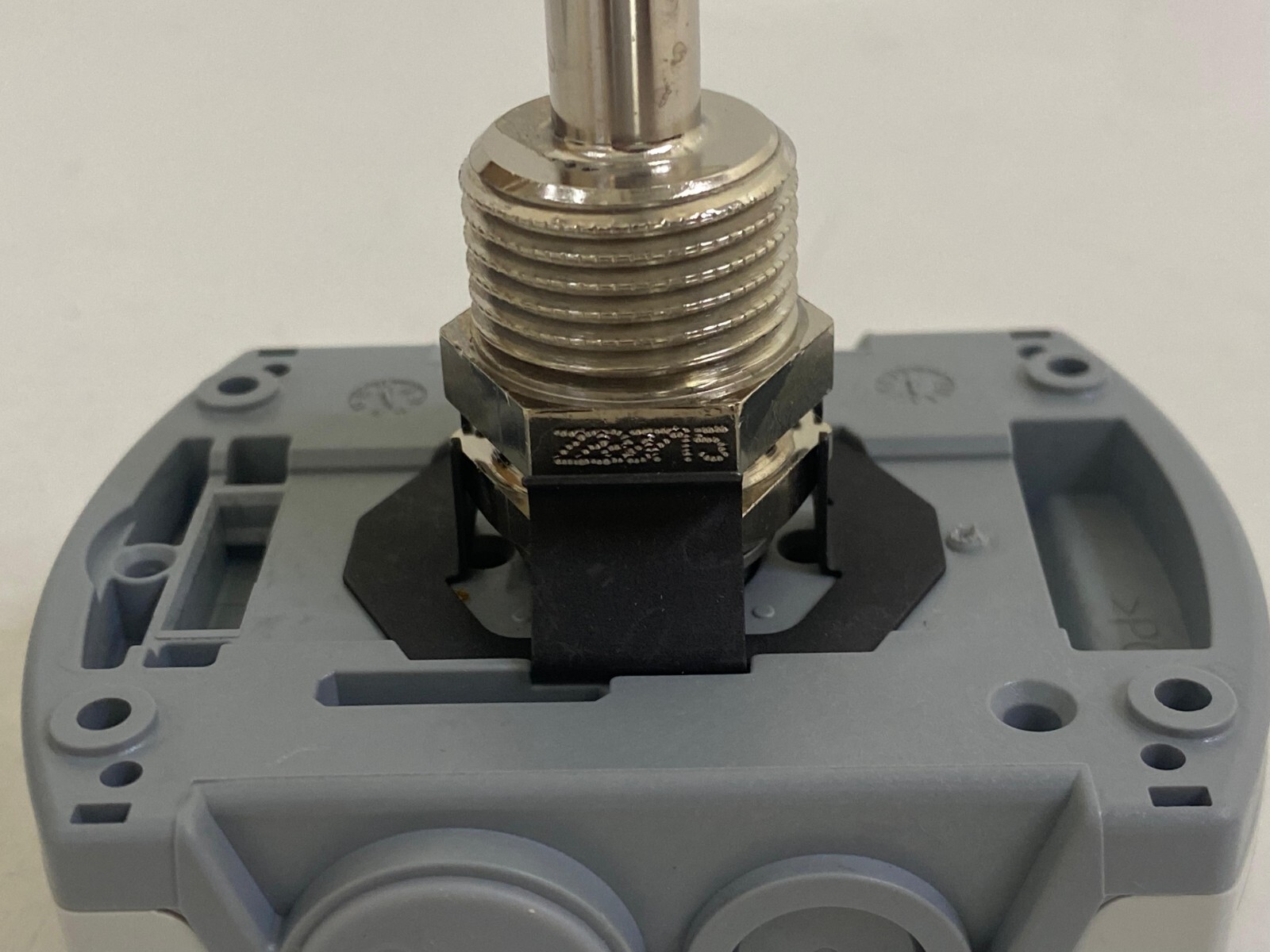 SIEMENS / QAE2120.010 / IMMERSION TEMPERATURE SENSOR