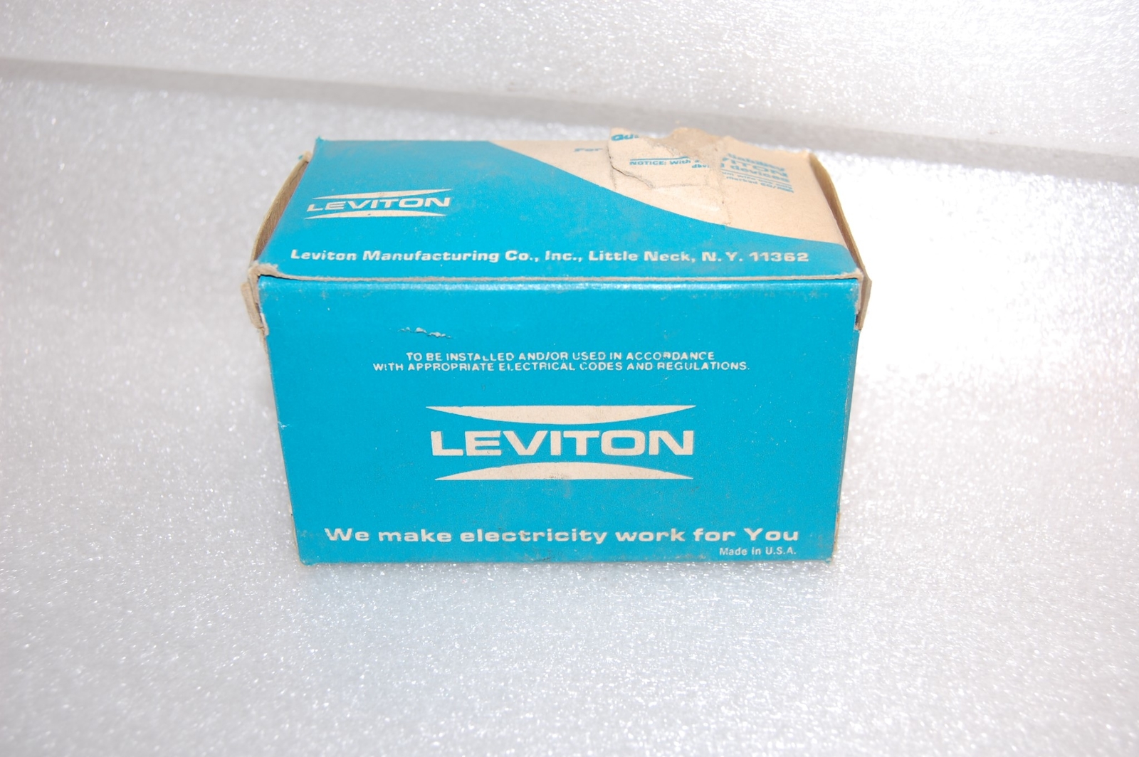 LEVITON 1282-I AC TOGGLE SWITCH