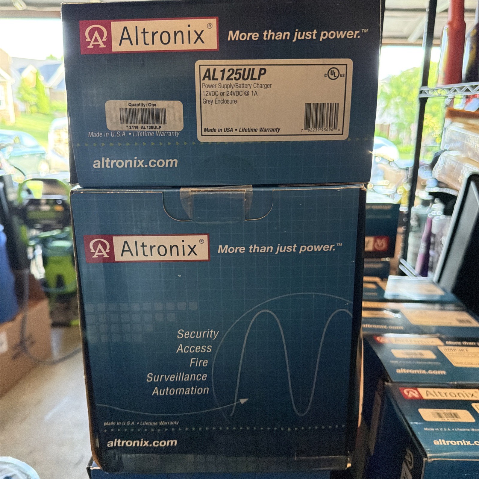 New Altronix AL125ULP Access Control Power Supply/Charger 12/24VDC @ 1A