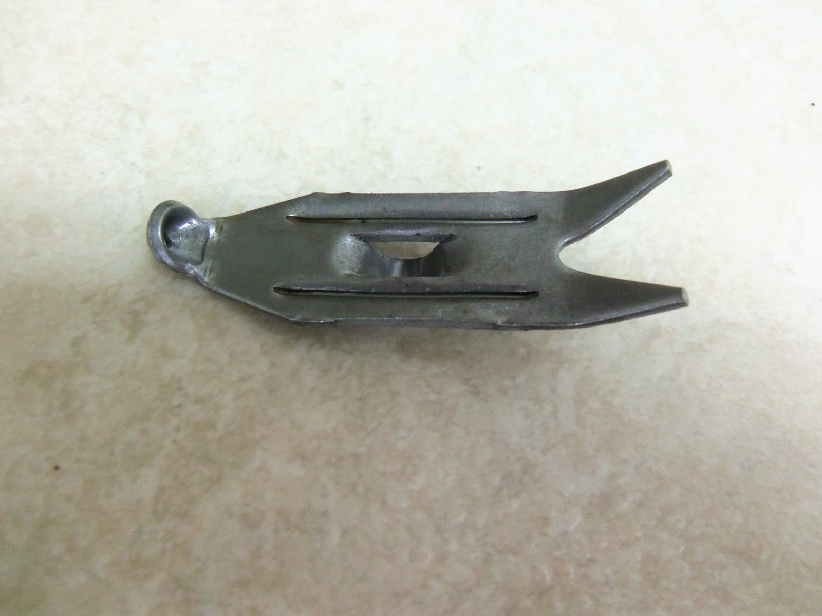 50 HD Berkshire Stake Ends Earth Anchors Trapping Traps Raccoon Coyote Beaver
