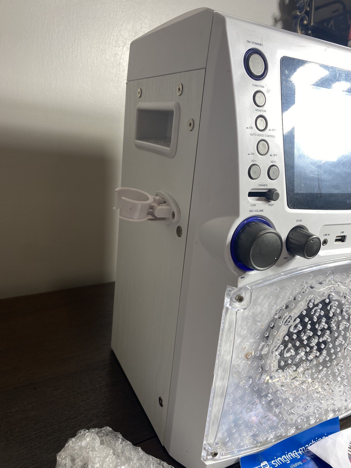 Singing Machine Classic Series STVG785BTW White Bluetooth Karaoke System Tested!