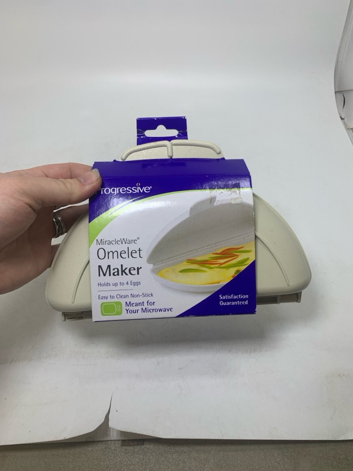 NEW MICROWAVE OMELET MAKER.