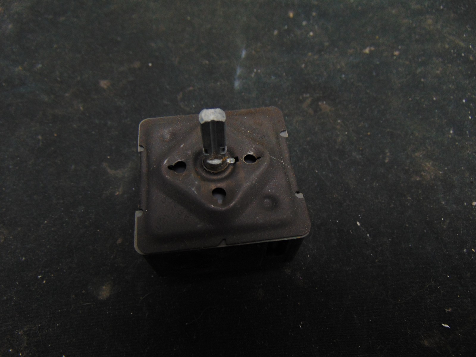 Frigidaire Electric Range FEF369CGSB Infinite Warmer Switch 316095500