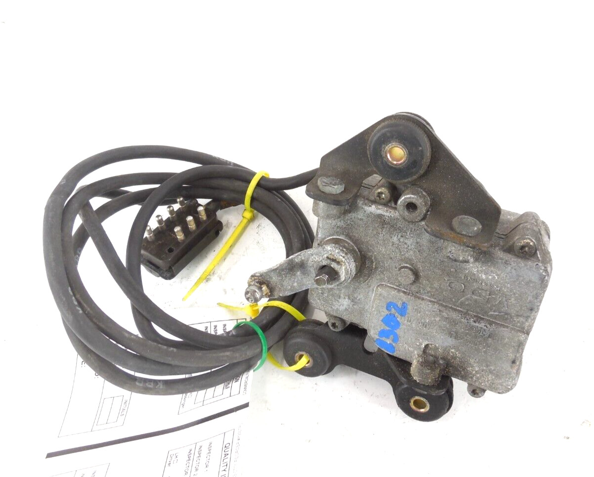 1990 90 Mercedes-Benz 500SL Cruise Control Actuator OEM 0005453365