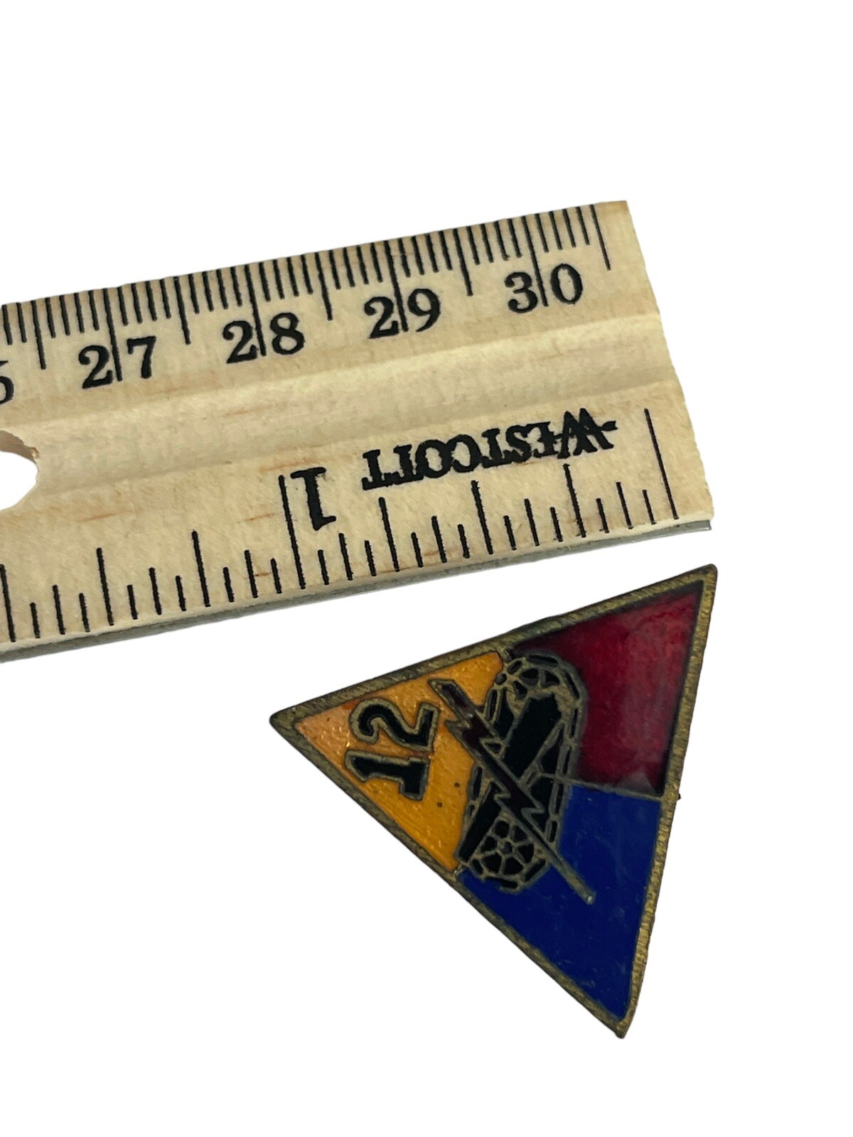 Infantry Division Lapel Miliary Pin Army D12 Crest Original