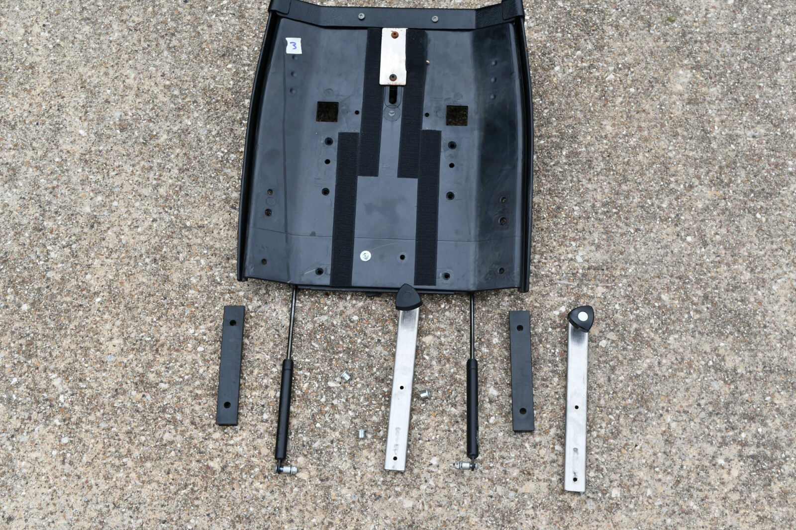 PERMOBIL C500 REAR SEAT METAL REST W SPRINGS - GOOD SHAPE- AS PICTURED 516C2