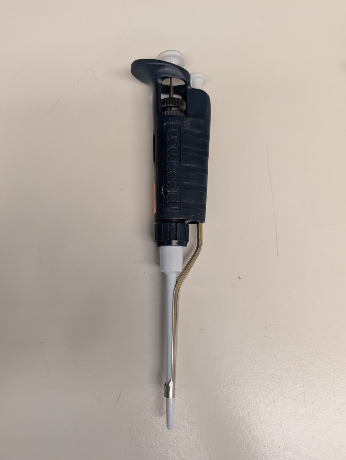 Gilson pipetman 100uL Calibrated