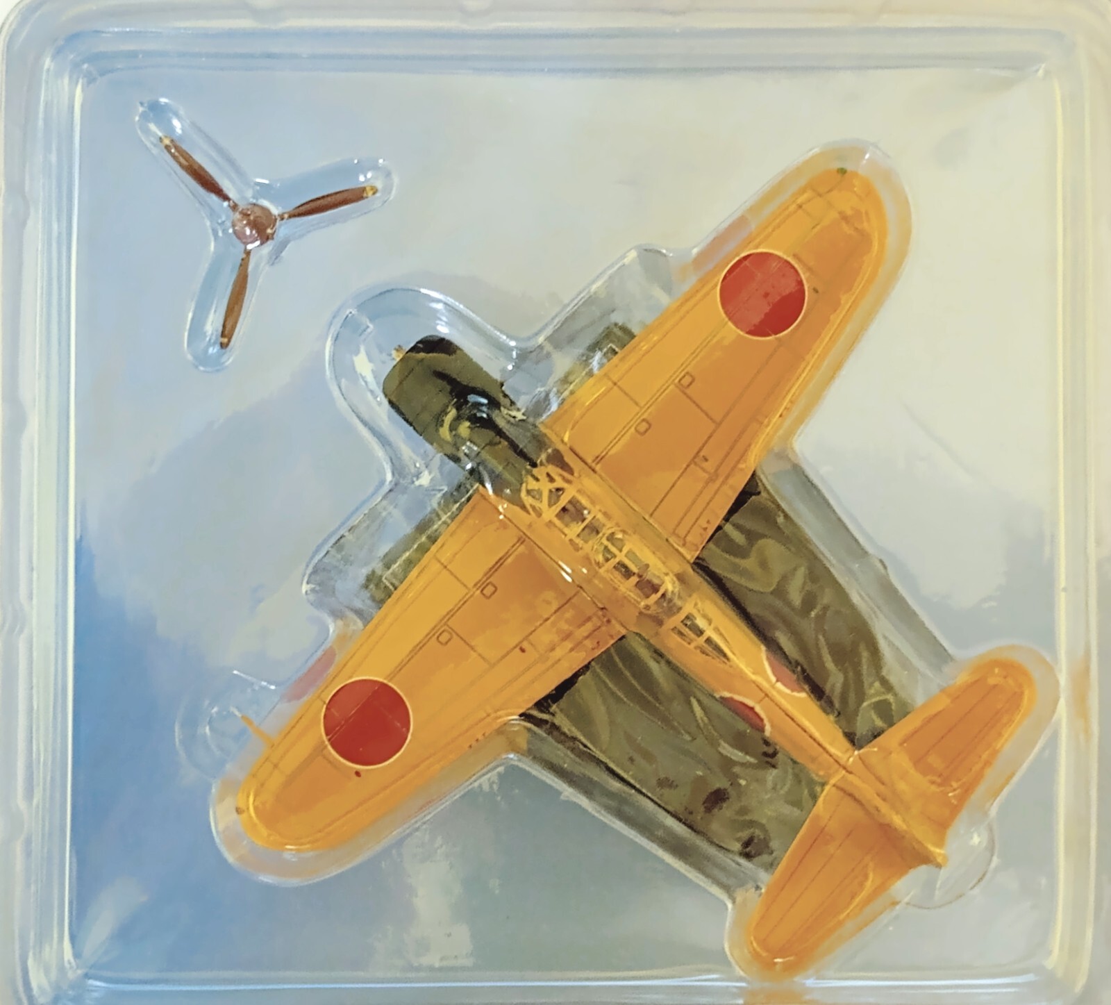 Hachette 1/87 Japan Sky Factory Zero Type Practice Fighter "Commet" 33 (#153)
