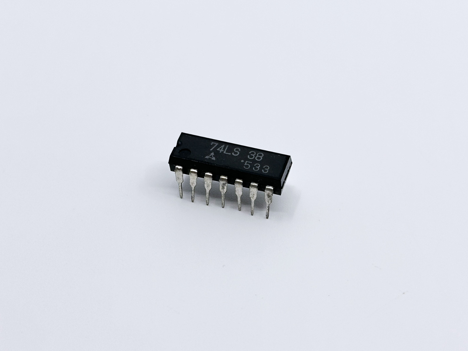4PCS 74LS38 Panasonic Quad 2-Input NAND Buffer Open Collector Outputs DIP-14