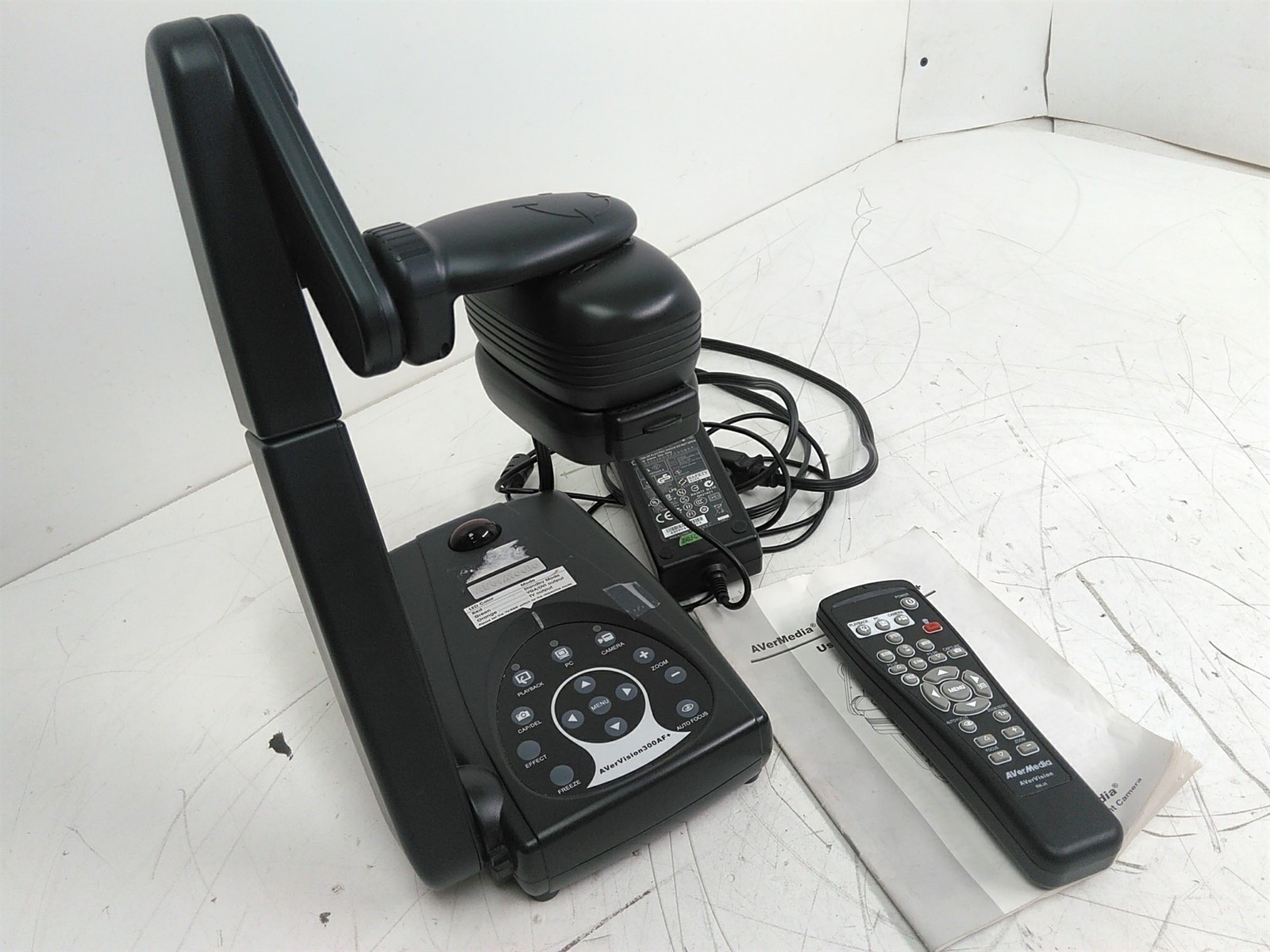 AVerMedia AVerVision300AF+ 300AF Document Camera with PSU and Remote