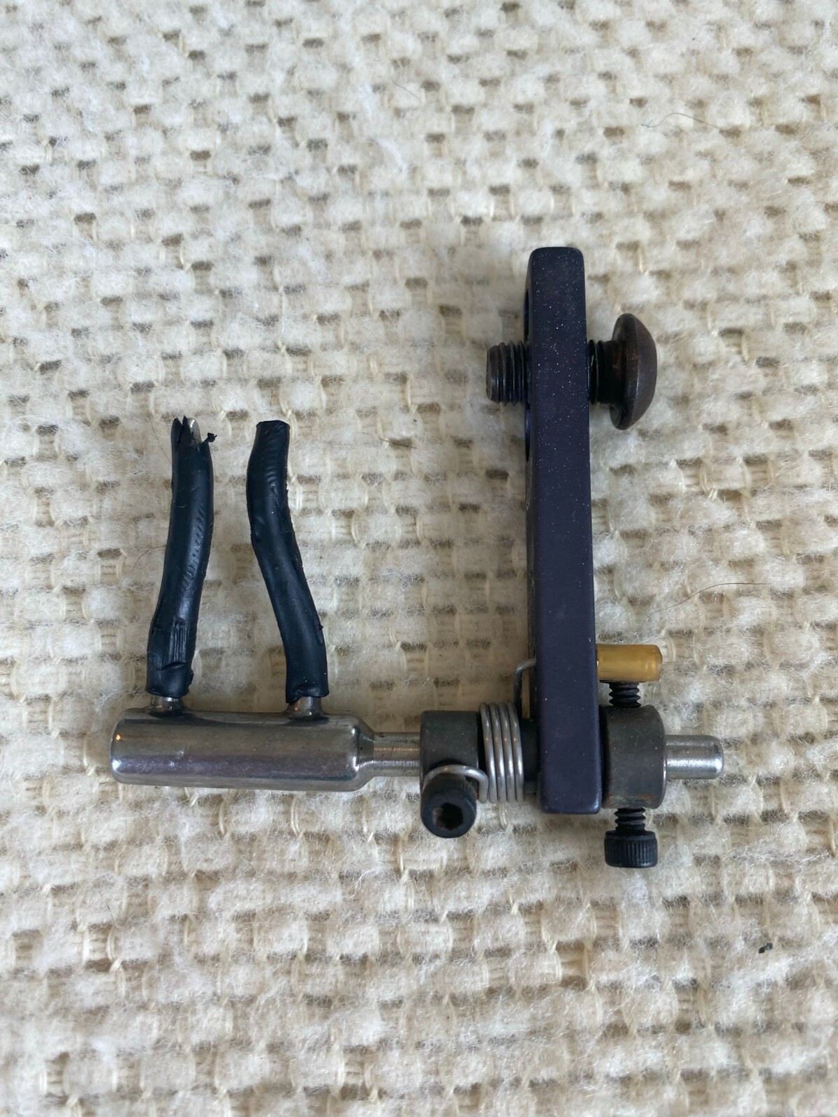 Archery Dual Prong Flipper Rest