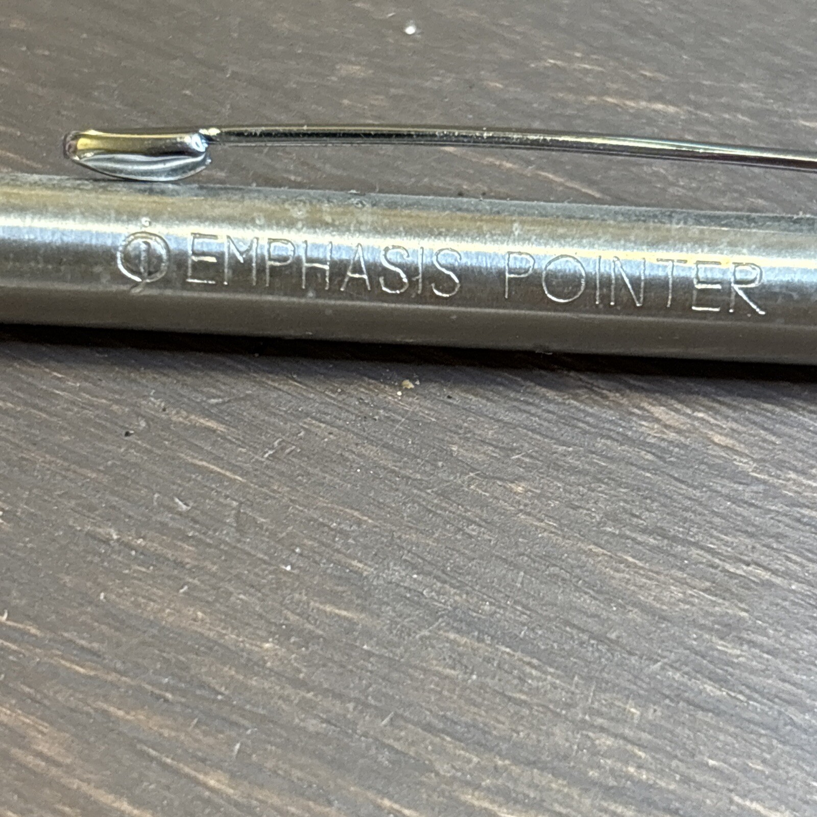 Vintage Pointer Telescoping 25” POCKET CLIP Emphasis