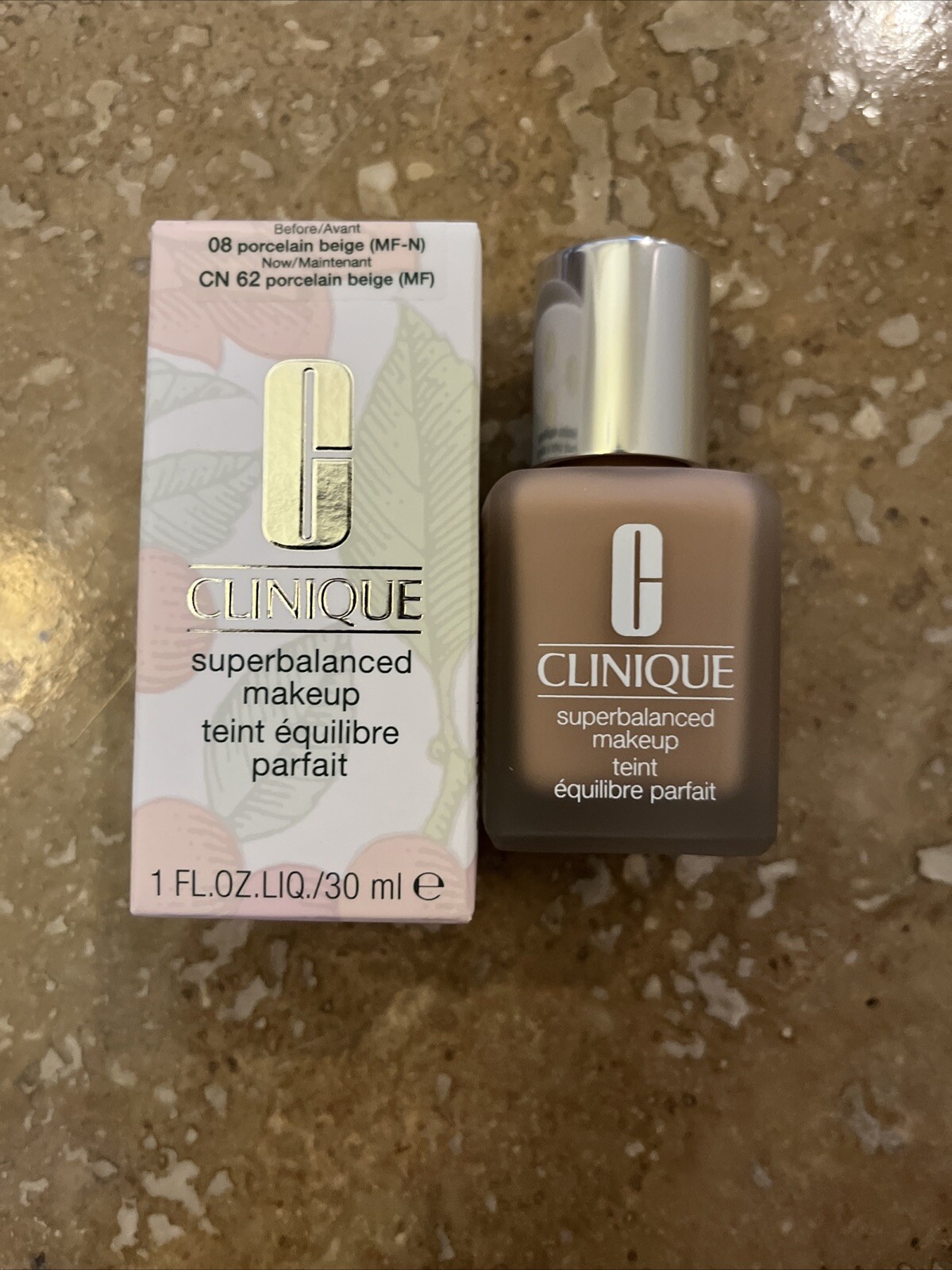 Clinique Superbalanced Makeup (Cn 62 Porcelain Beige) 1oz/30ml NIB