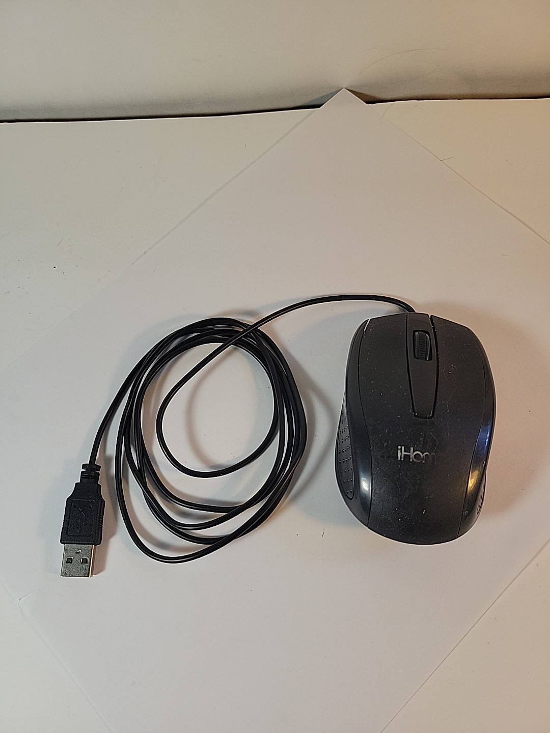 iHome Corded Optical Mouse Model IH-BL-M600