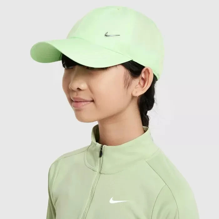 Nike Dri-FIT Club Kids' Unstructured Metal Swoosh Cap (Vapour Green) One Size