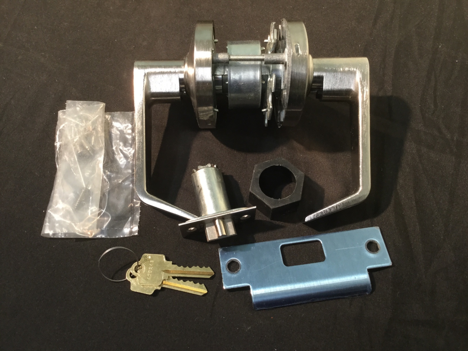 Locksmith Arrow Original Grade 1 Entry Leverset, ARQ81SR26D