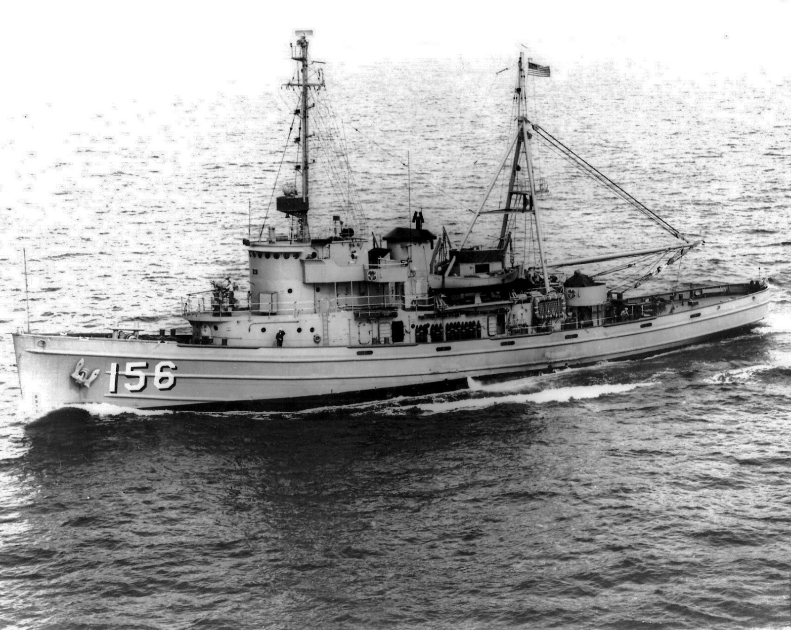 USS LUISENO 8X10 PHOTO ATF-156 NAVY US USA SHIP PICTURE OCEAN TUG