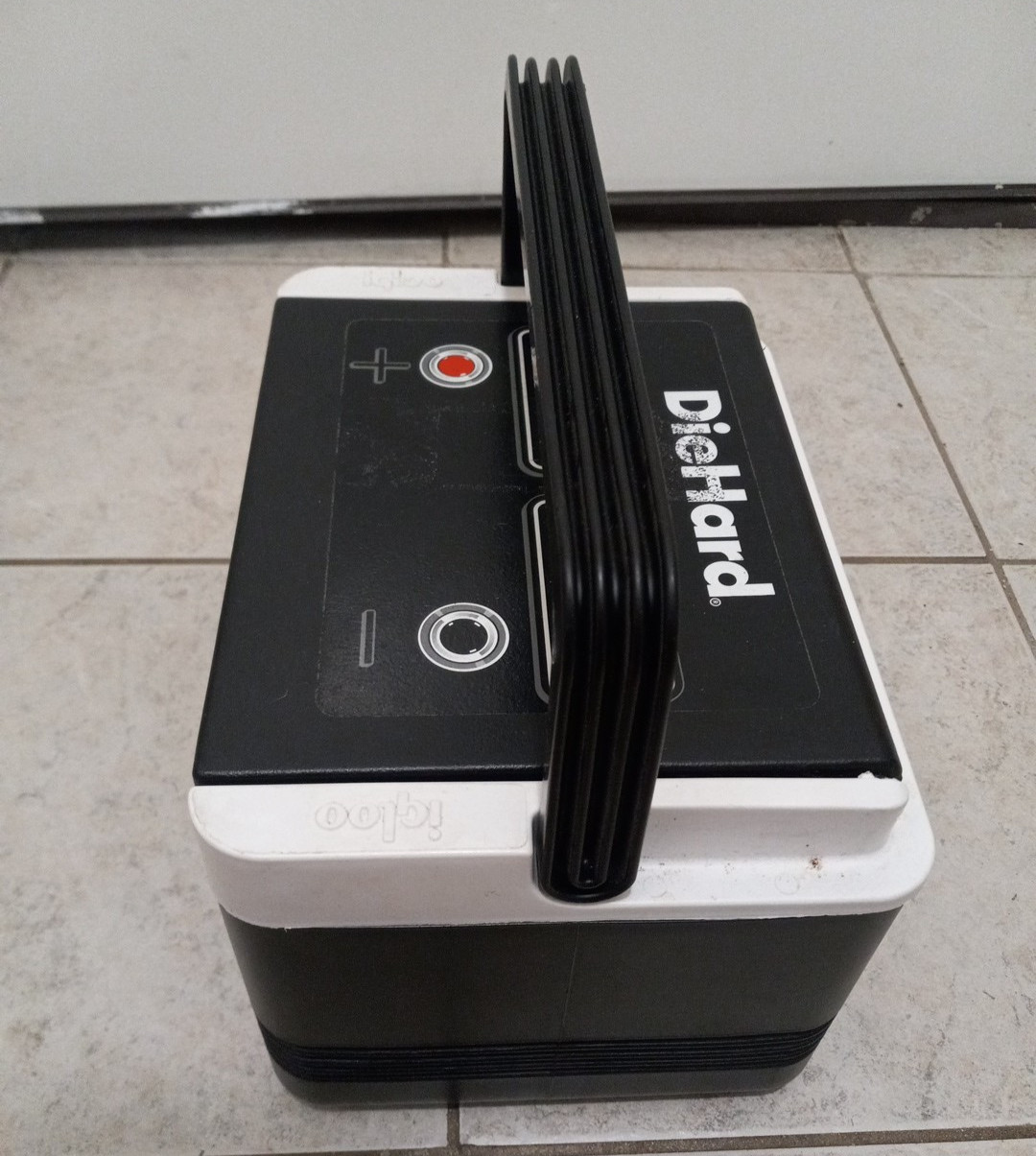 DieHard Igloo Battery Ice Cooler Lunch Box