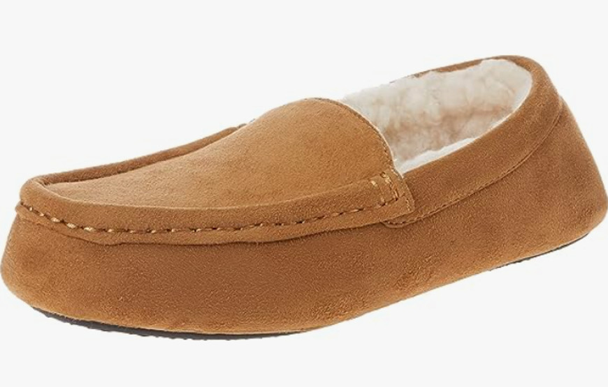NEW Amazon Essentials Women's Moccasin Slipper Chestnut Brown Size 7
