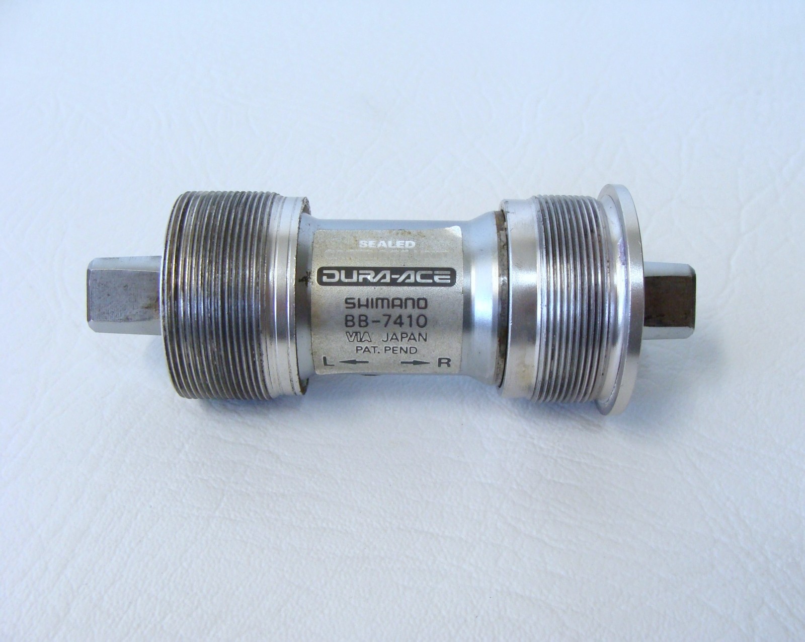 ~ Nice Vintage Shimano Dura-Ace BB-7410 Italian Bottom Bracket  36x24T 70mm ~