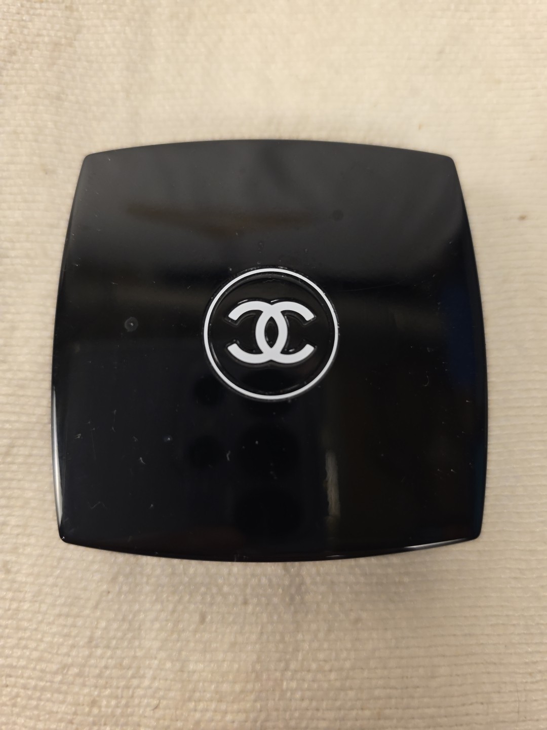 Vintage CHANEL Two Color Eyeshadow Pallet Pre-owned