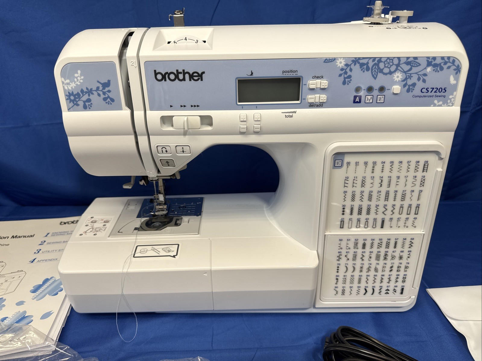 Brother CS7205 Computerized Sewing & Quilting Machine - New Open Box