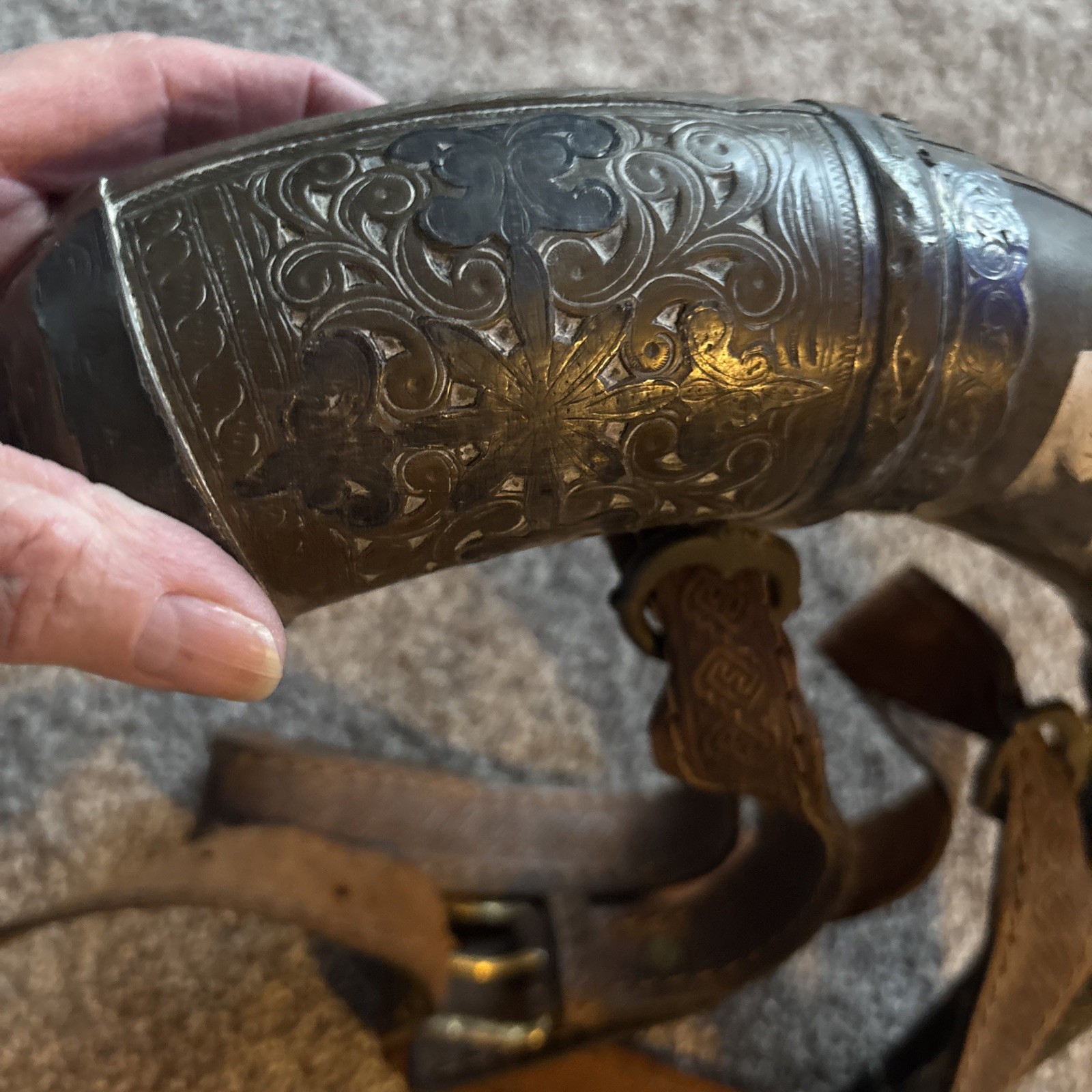Vtg 12” Moroccan Wood POWDER HORN w/Brass Fittings & Leather Strap, Intricate
