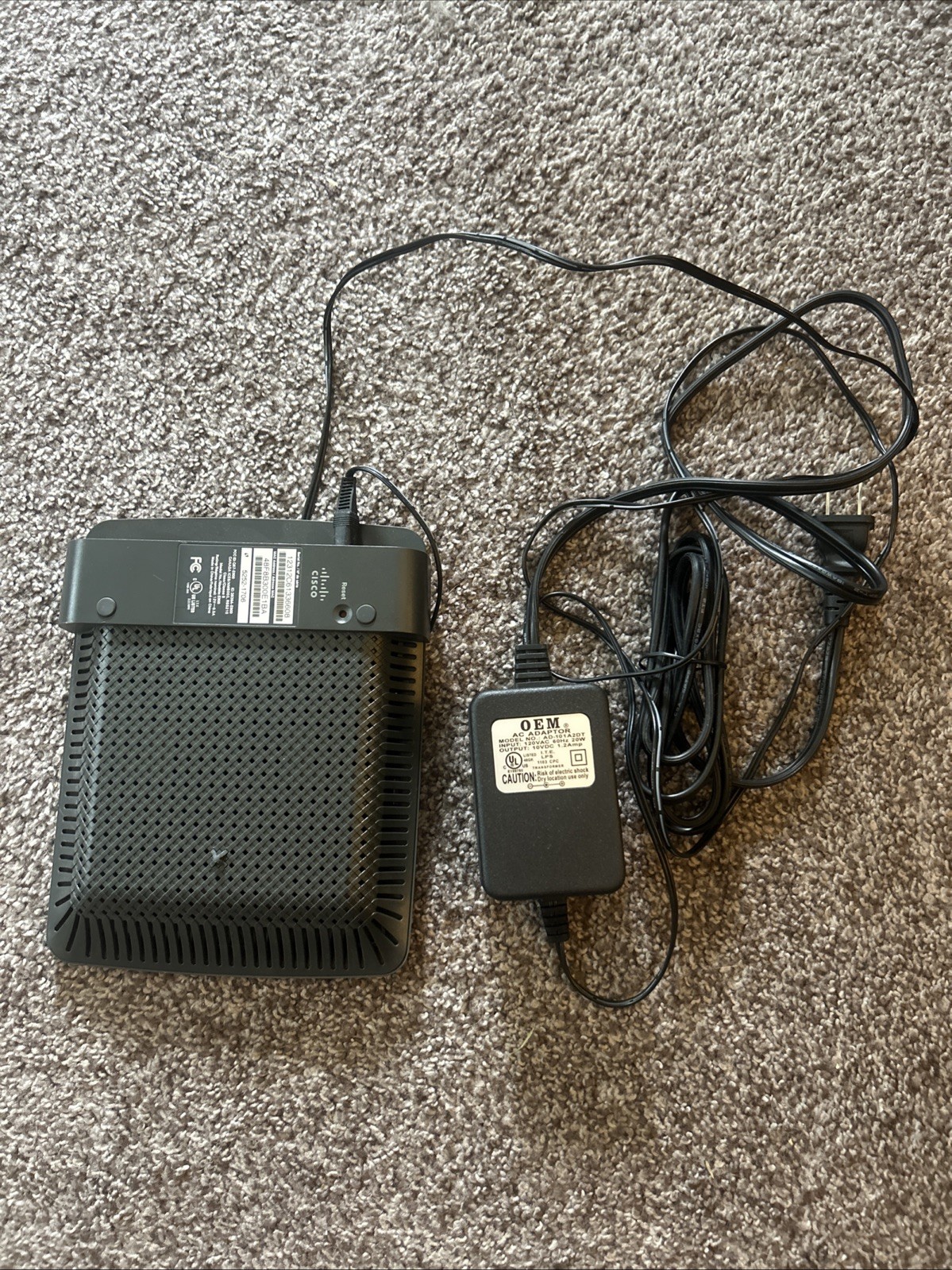 Cisco Linksys E900 Wireless N300 Router 300 Mbps Advanced Security internet