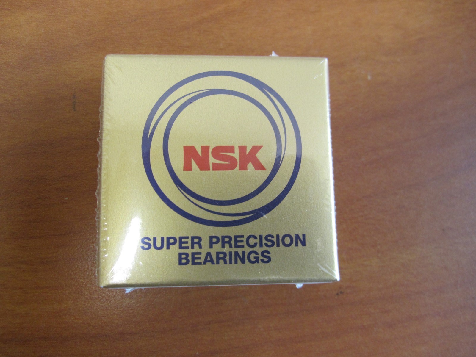 NSK Single Row Angular Contact Ball Bearing 7904CTYNSULP4