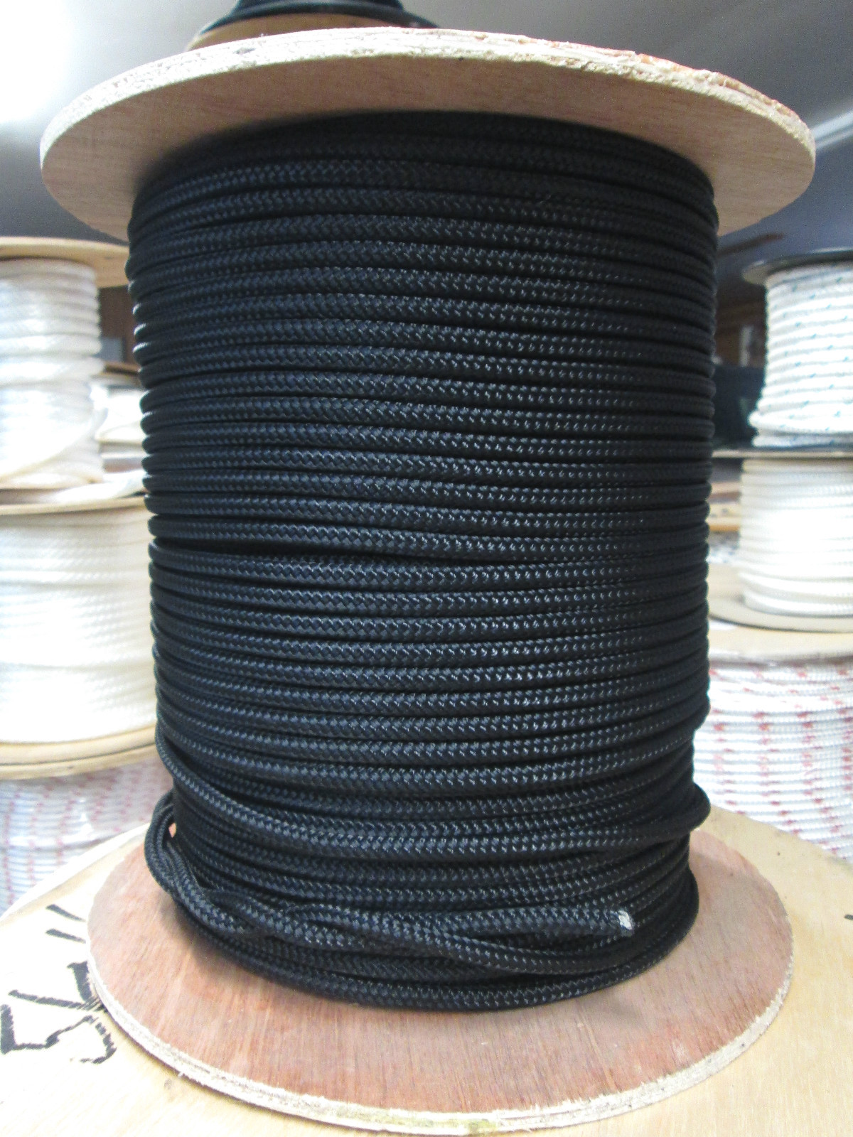 1/4" X 100'Anchor Line,Halyard line Polyester Double braid 2100 lb USA Black